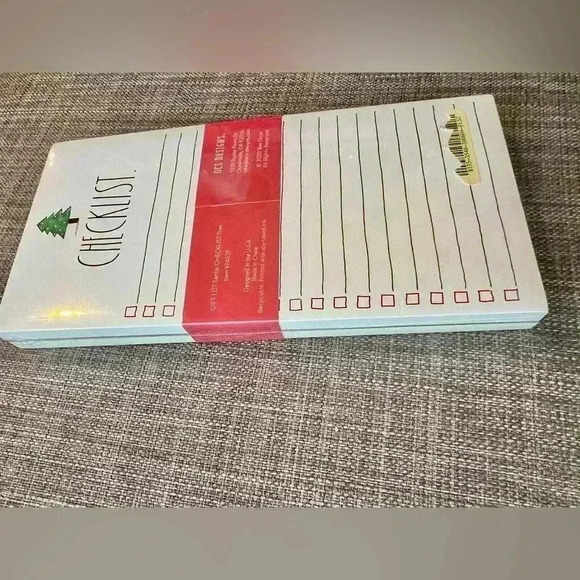 NEW SET of 2 Rae Dunn Holiday Notepads One GIFTLIST pad & One CHECKLIST list pad - Picture 10 of 10